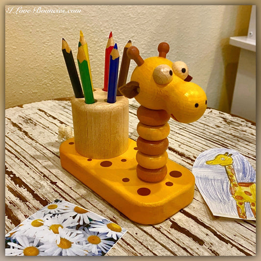 Giraffe - Pencil Holder